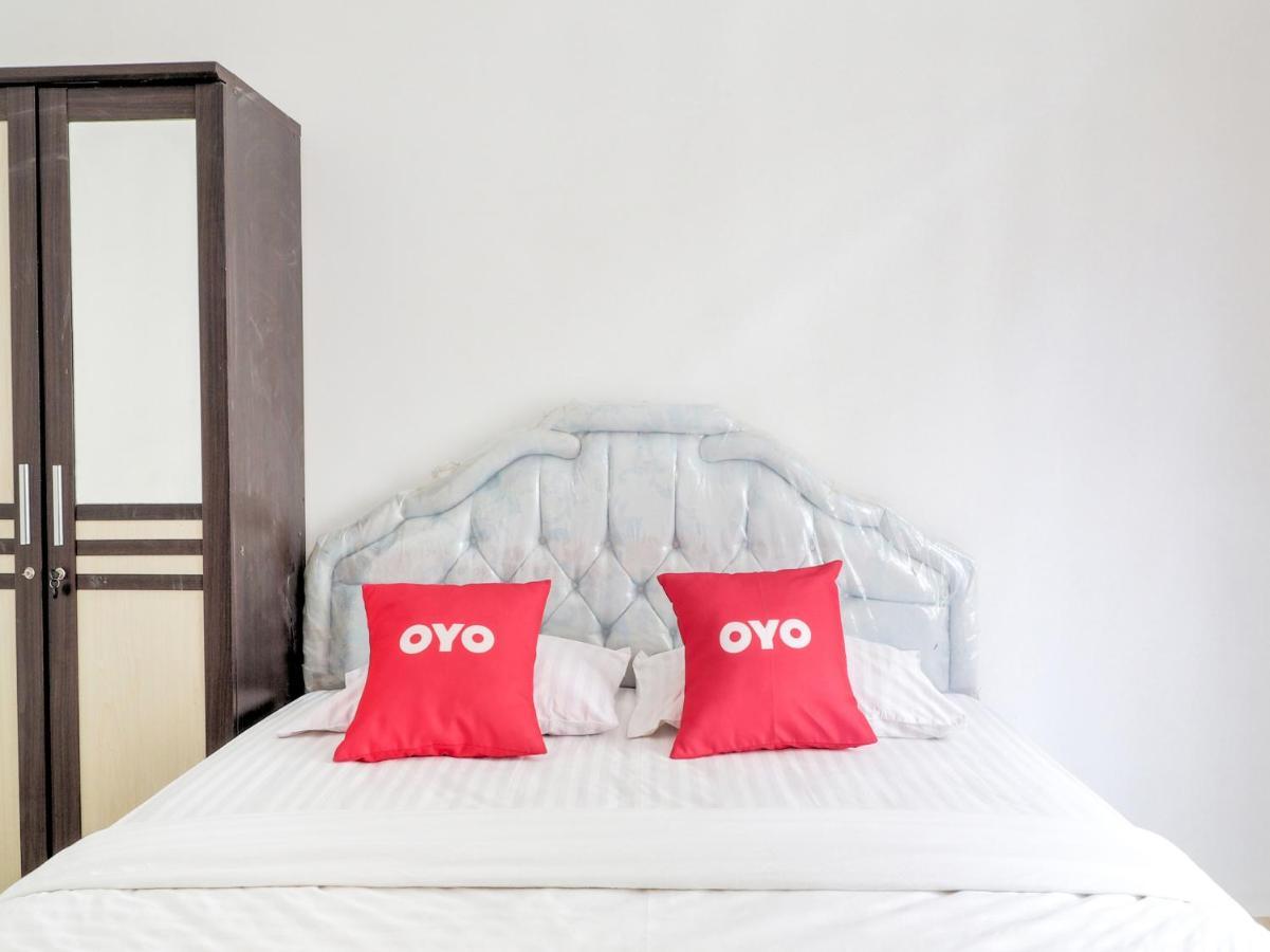 OYO 2997 Grand Suites Palace 2 Sindanglaya Exterior foto