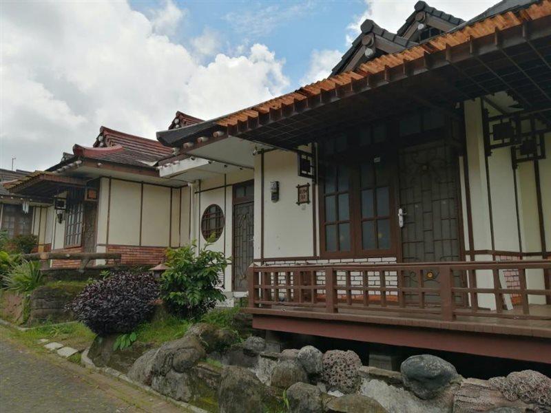 OYO 2997 Grand Suites Palace 2 Sindanglaya Exterior foto