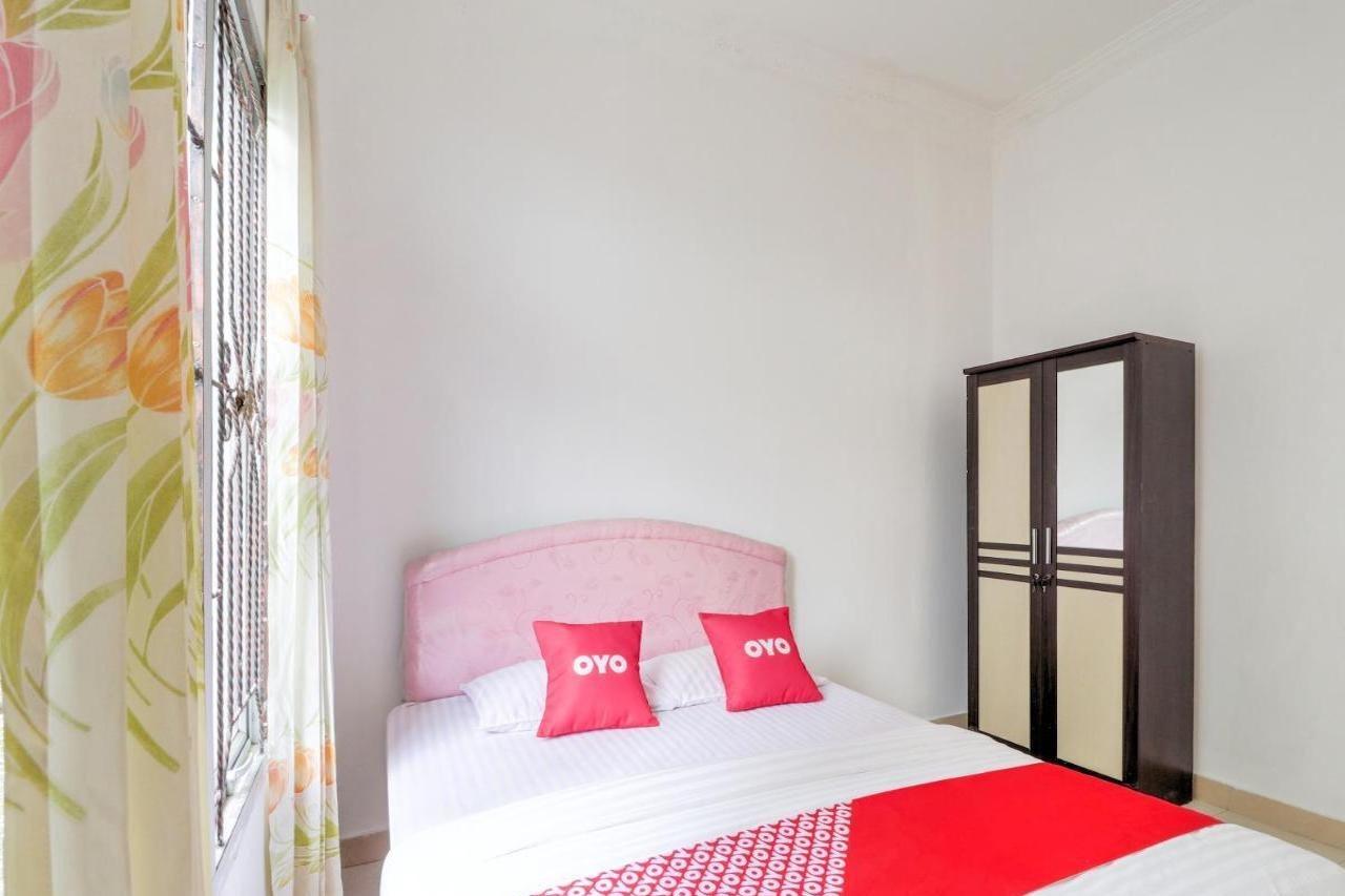 OYO 2997 Grand Suites Palace 2 Sindanglaya Exterior foto